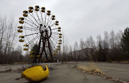 Černobyl Zábavný park, Ukrajina_4 (500 x 323)