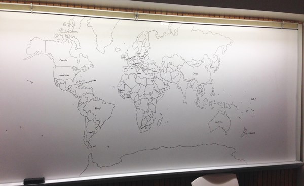 11-letý autistický chlapec umí nakreslit mapu světa zpaměti